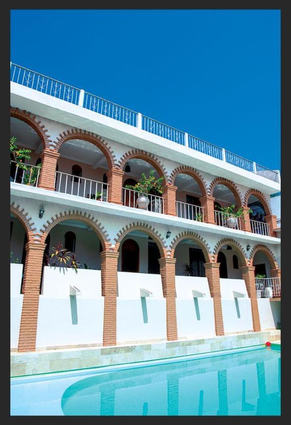 San Juan 3* Puerto Escondido (Oaxaca)